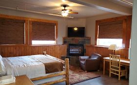 Buffalo Lodge Of Bigfork